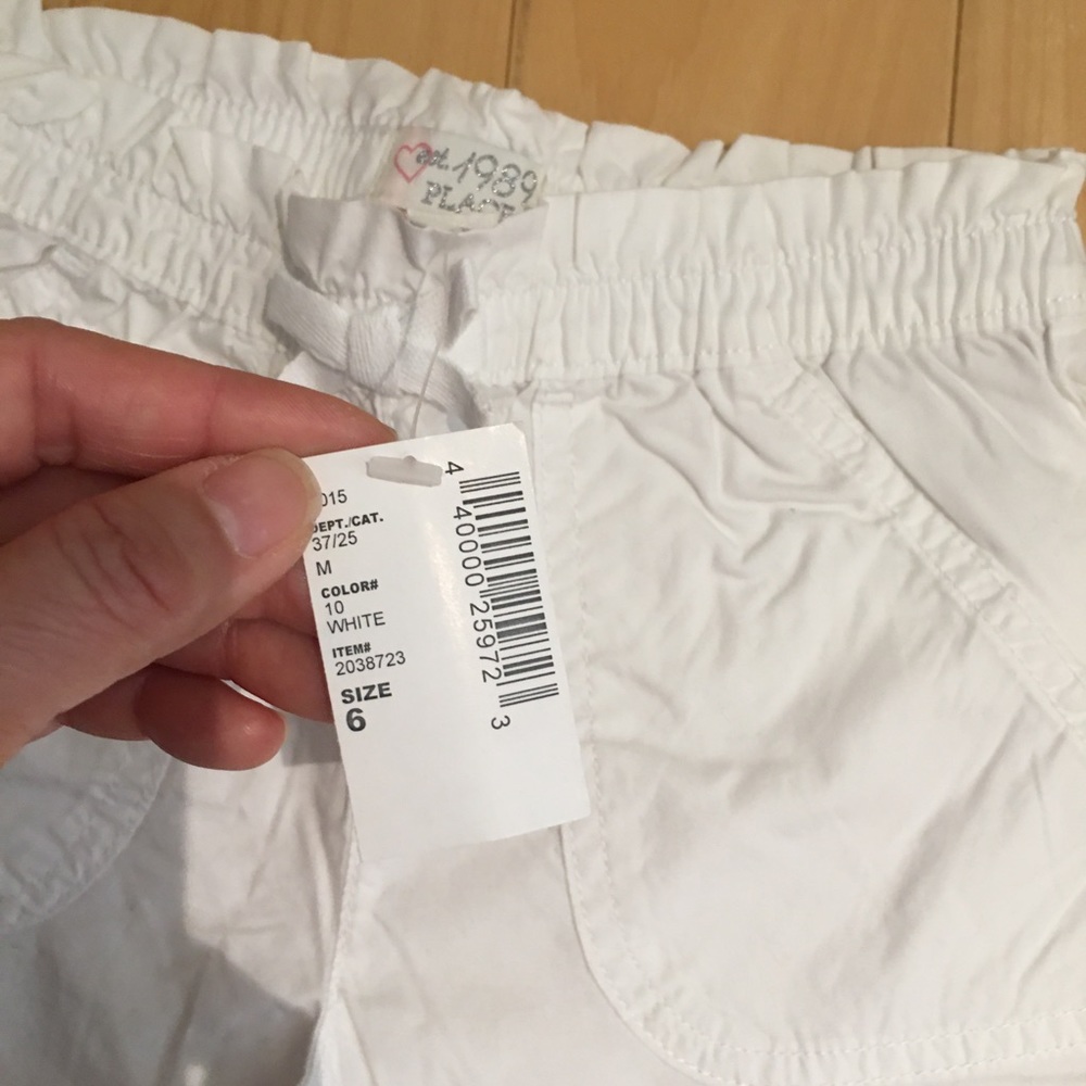NWT 2 girl’s shorts - Picture 3 of 6